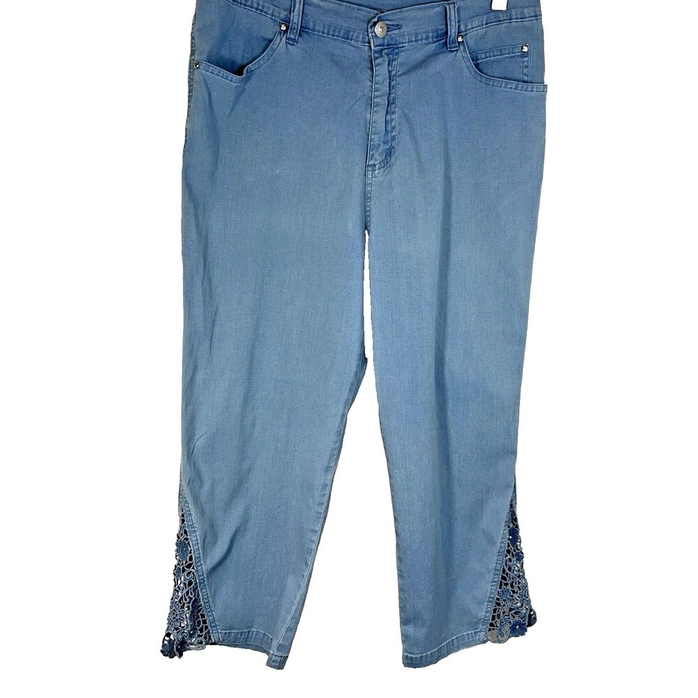 LAFEI-NIER Women's Cropped Pants Crochet Embellished Lace Inserts Blue 8